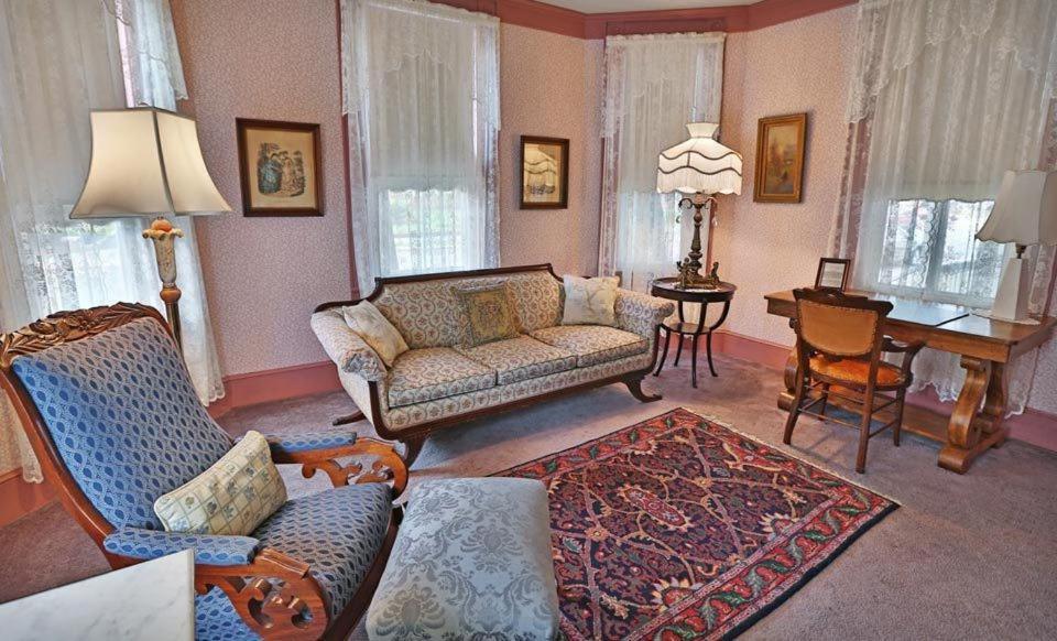 Hotel Strasburg Dış mekan fotoğraf